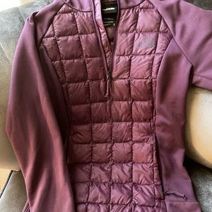 The North Face puffed Pullover